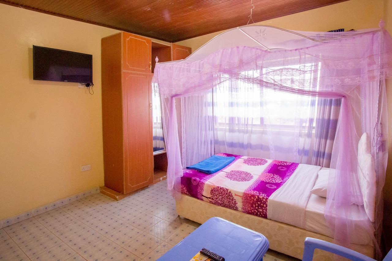 Grande Hotel Isiolo ภายนอก รูปภาพ